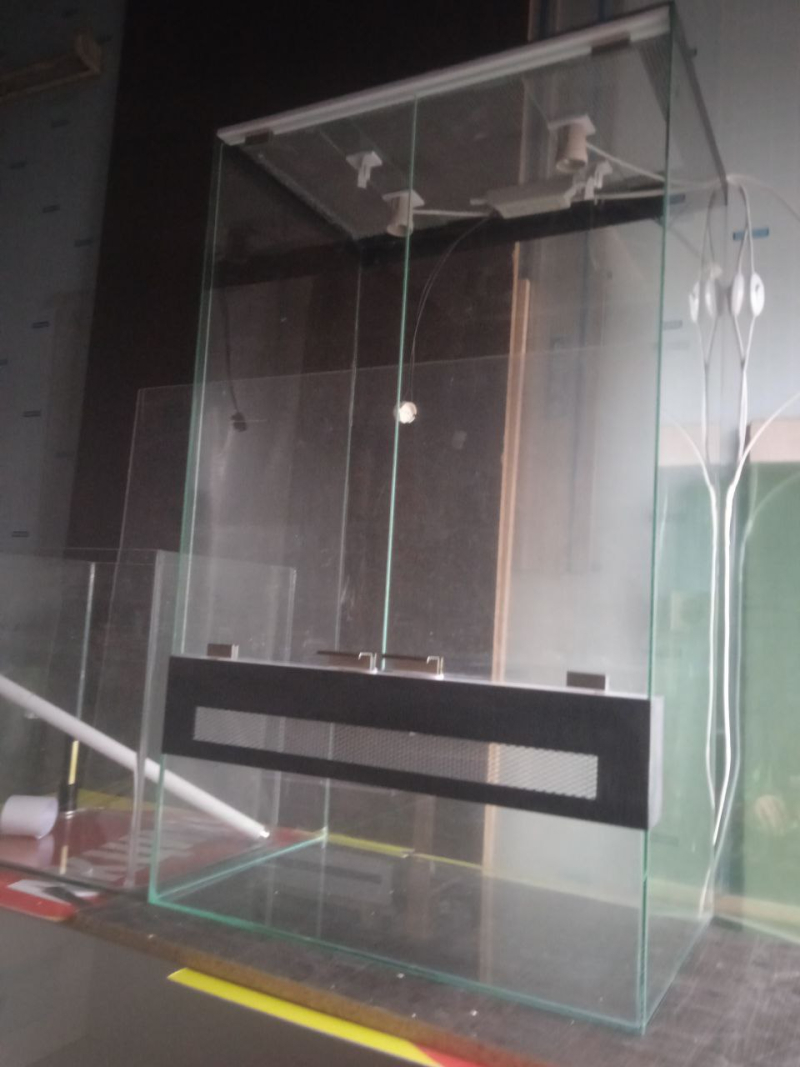 Террариум для хамелеона